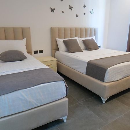 Hotel Celaj Влёра Экстерьер фото